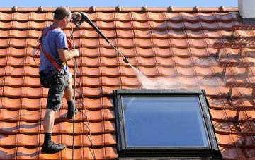 roof cleaning Clothall Common, Hertfordshire
